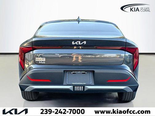 2025 Kia K4 EX