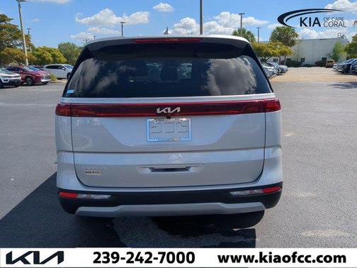 2023 Kia Carnival LX