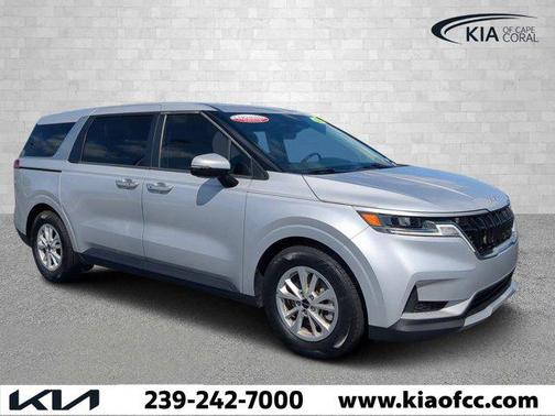 2023 Kia Carnival LX