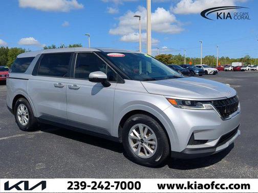 2023 Kia Carnival LX