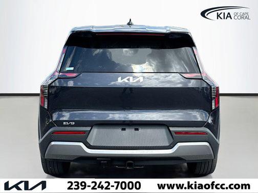 2026 Kia EV9 Light Long Range