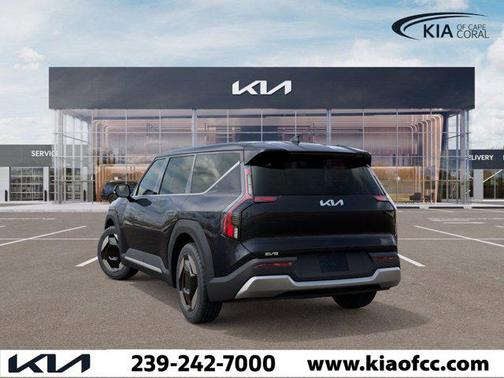 2026 Kia EV9 Light Long Range