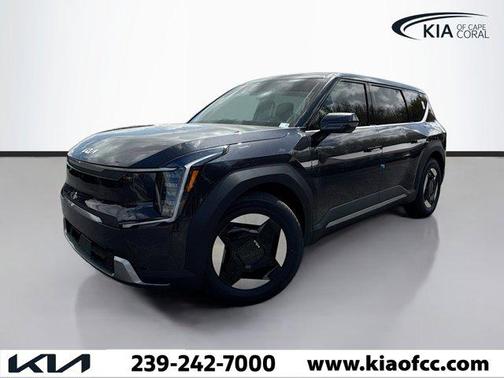 2026 Kia EV9 Light Long Range