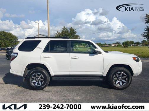 2024 Toyota 4Runner TRD Off Road