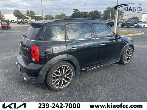 2016 MINI Countryman Cooper S