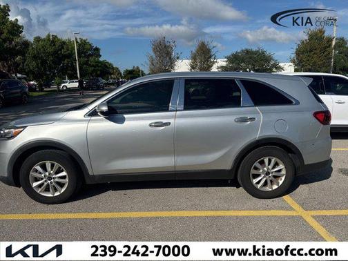 2019 Kia Sorento LX