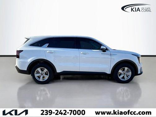 2026 Kia Sorento LX