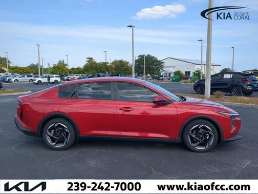 2025 Kia K4 EX