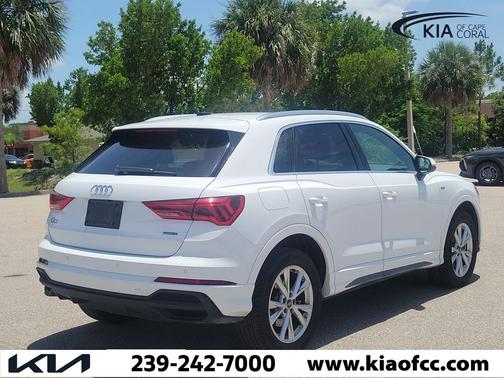 2025 Audi Q3 Premium 45 TFSI S line quattro Tiptronic