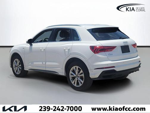 2025 Audi Q3 Premium 45 TFSI S line quattro Tiptronic