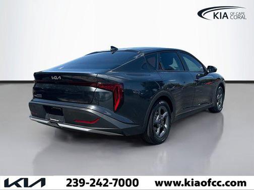 Interstellar Gray 2025 Kia K4 LXS