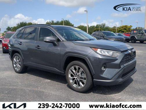 2019 Toyota RAV4 XLE Premium