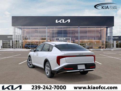 2025 Kia K4 LXS
