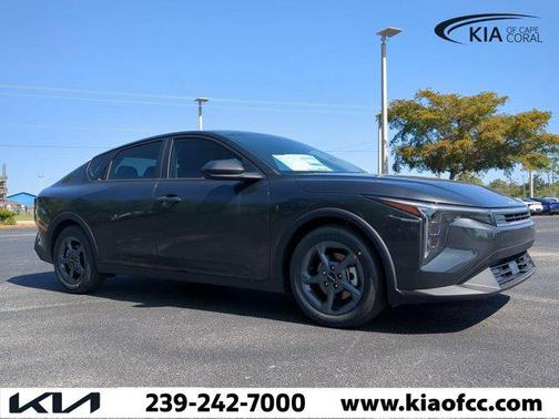 2025 Kia K4 LXS