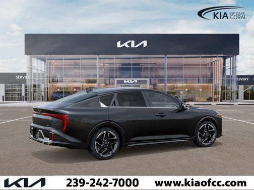 2025 Kia K4 GT-Line