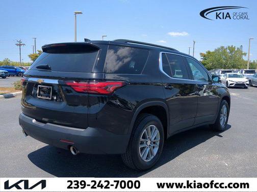 2023 Chevrolet Traverse LT Leather