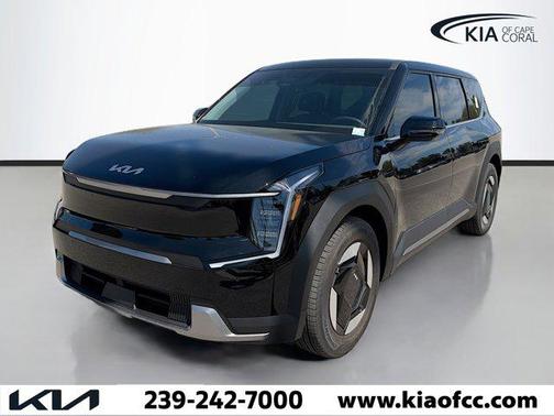 Ebony Black 2026 Kia EV9 Light Long Range