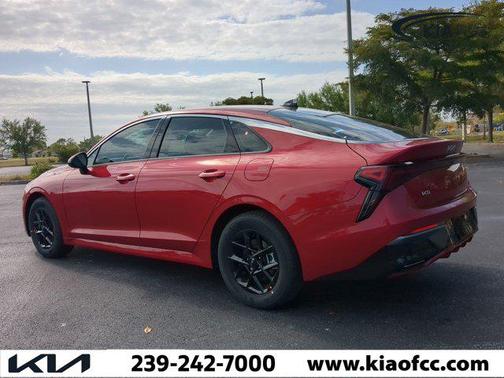 2025 Kia K5 LXS