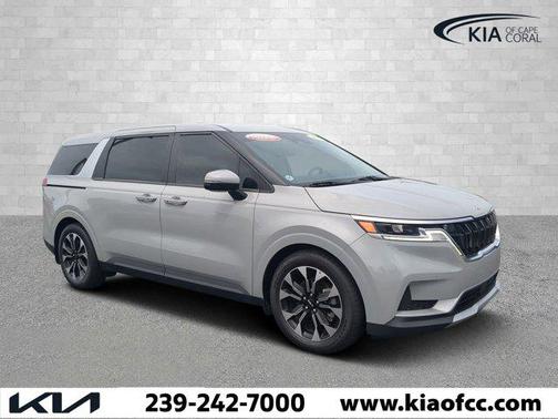 2022 Kia Carnival EX