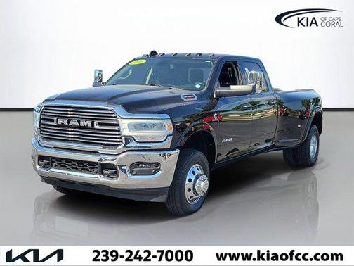 2020 RAM 3500 Laramie Crew Cab 4x4 8' Box