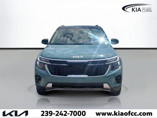Pluton Blue/Black Roof 2026 Kia Seltos S