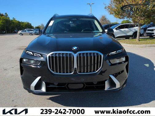 2025 BMW X7 xDrive40i