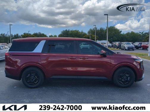 2025 Kia Carnival LXS