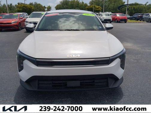 2025 Kia K4 LXS
