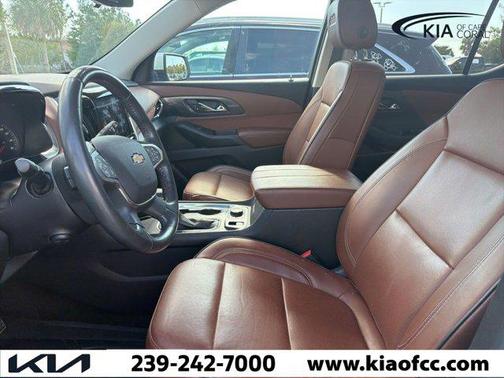 Iridescent Pearl Tricoat 2021 Chevrolet Traverse High Country