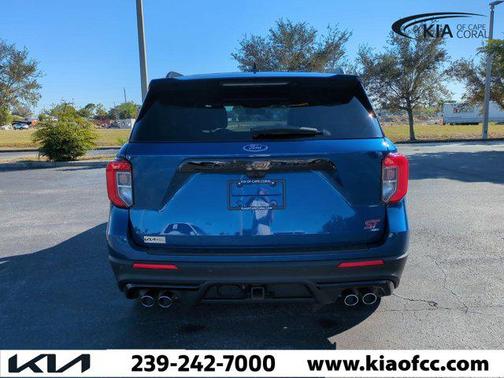 2022 Ford Explorer ST