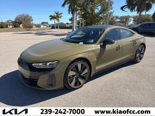 2022 Audi RS e-tron GT quattro