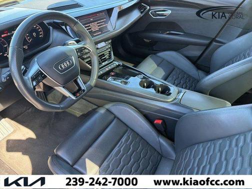 2022 Audi RS e-tron GT quattro