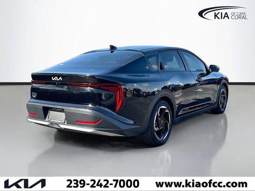 2025 Kia K4 EX