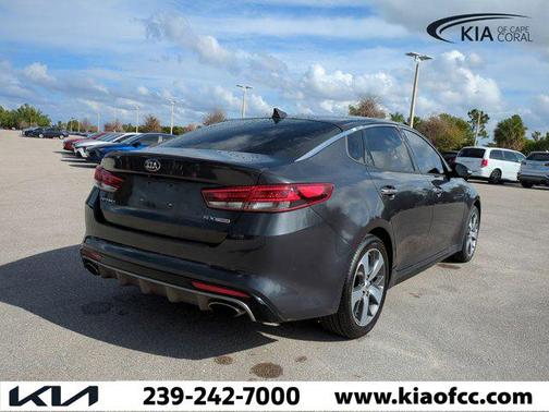 2017 Kia Optima SX Turbo
