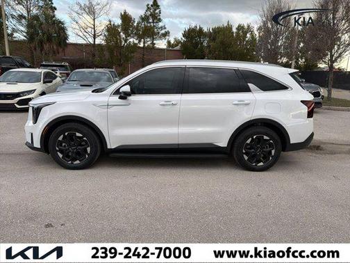 2025 Kia Sorento S