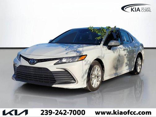 2022 Toyota Camry LE