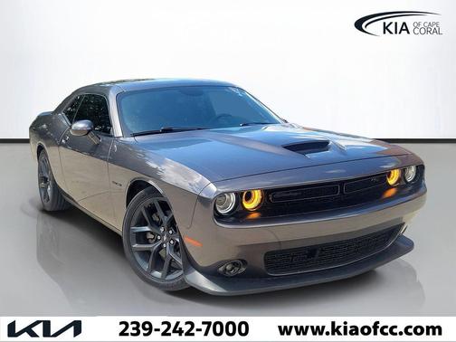 Granite Pearlcoat 2022 Dodge Challenger R/T
