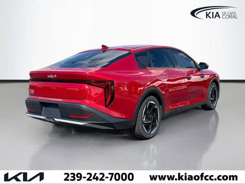 2025 Kia K4 EX