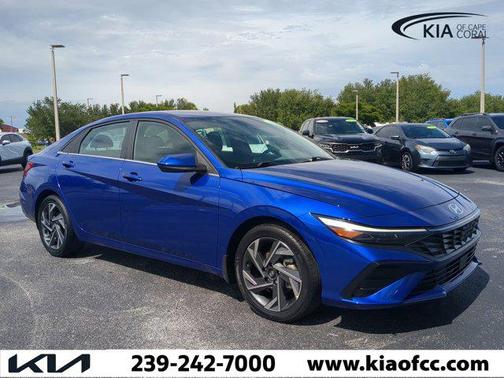 2024 Hyundai ELANTRA SEL