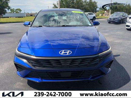 2024 Hyundai ELANTRA SEL