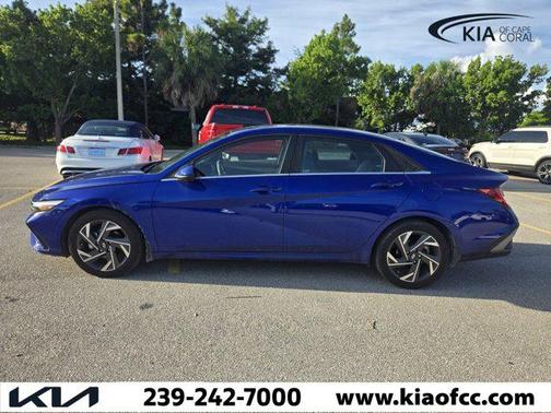 2024 Hyundai ELANTRA SEL