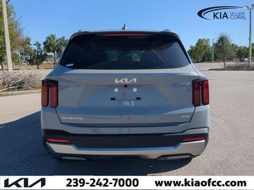 2025 Kia Sorento S