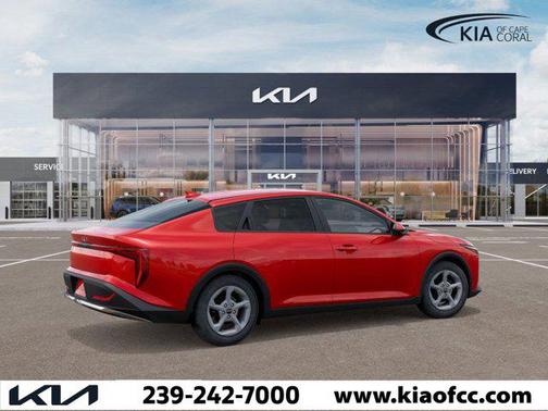 2025 Kia K4 LXS