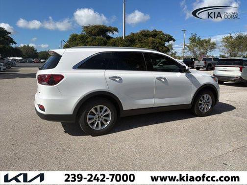 2020 Kia Sorento LX