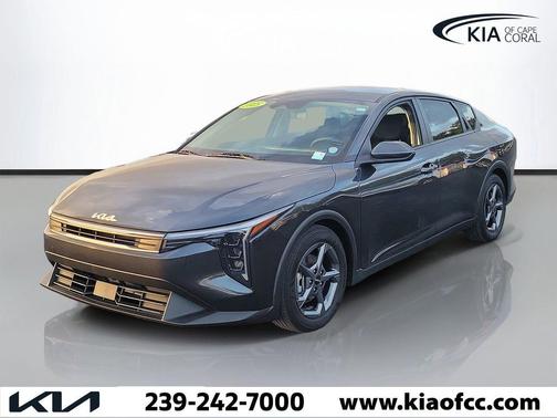 Interstellar Gray 2025 Kia K4 LXS