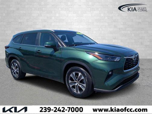 2024 Toyota Highlander XLE