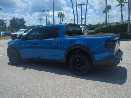 2022 Ford Maverick XL