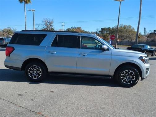 2024 Ford Expedition Max XLT