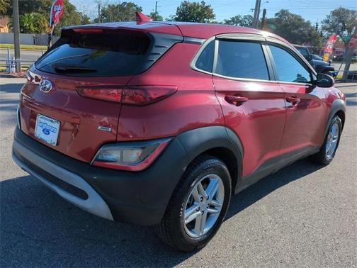 2022 Hyundai KONA SE
