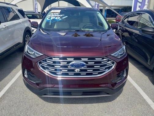 2022 Ford Edge Titanium